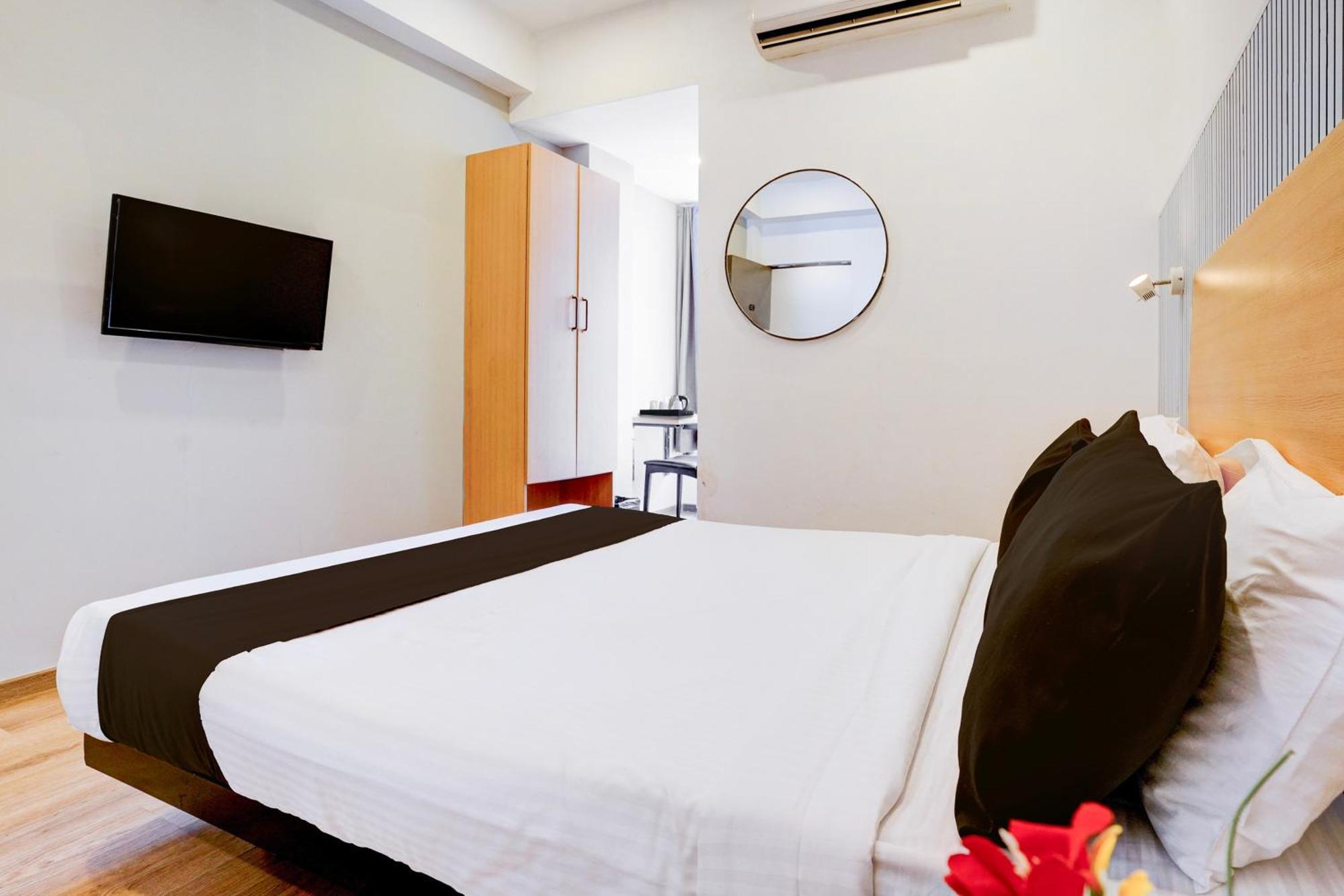 מלון מומביי Townhouse Khar The Habitat מראה חיצוני תמונה
